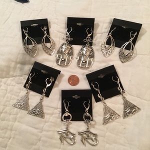 Vu “Ancient Egyptian Earrings “